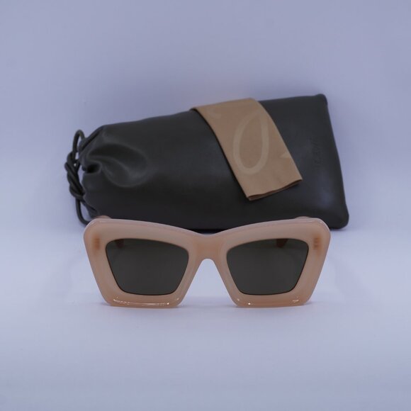 Loewe LW40145I 72E Cat Eye Sunglasses – Shiny Pink/Brown - Picture 4 of 10